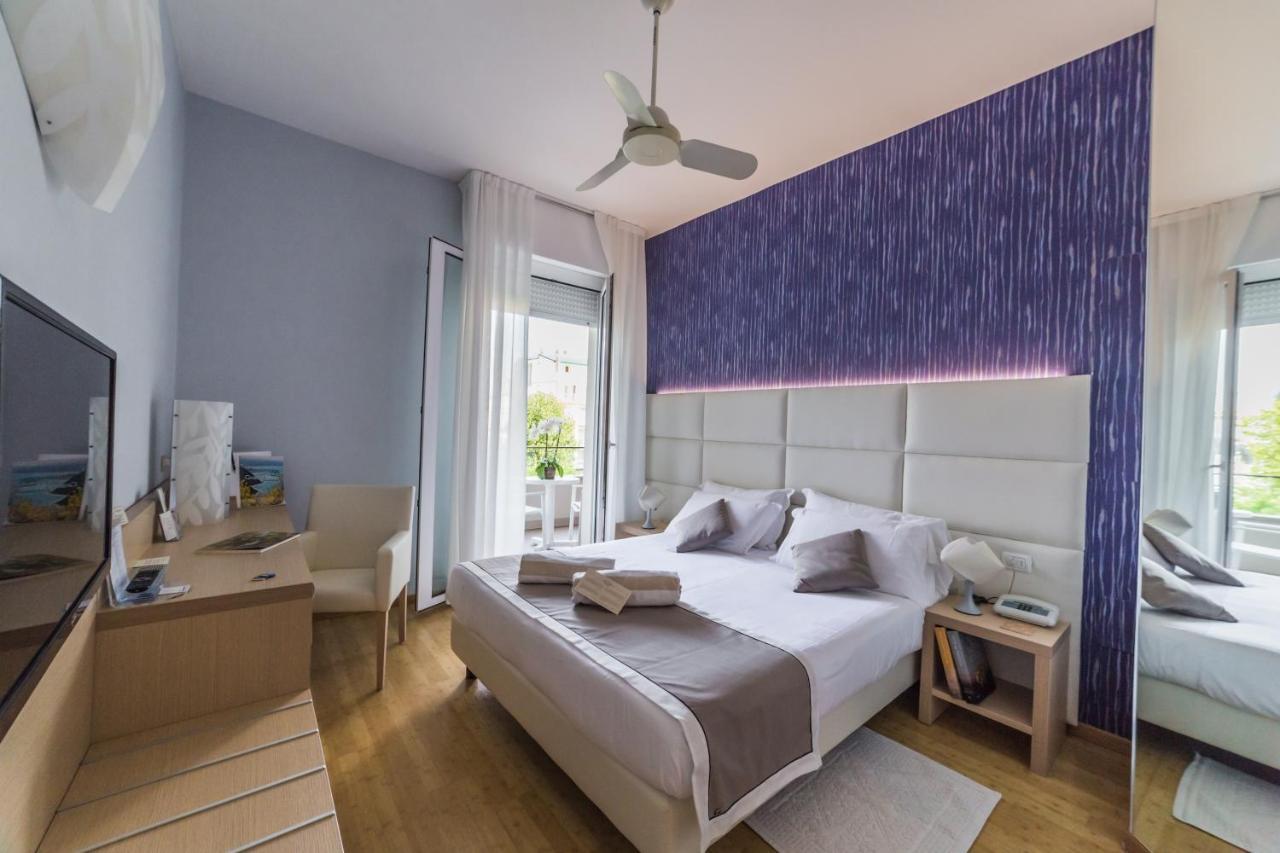 Hotel Alexander Gabicce Mare Dış mekan fotoğraf