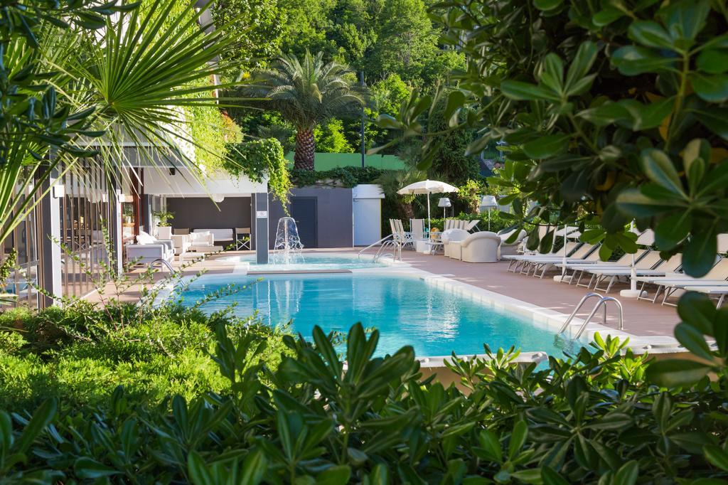 Hotel Alexander Gabicce Mare Dış mekan fotoğraf