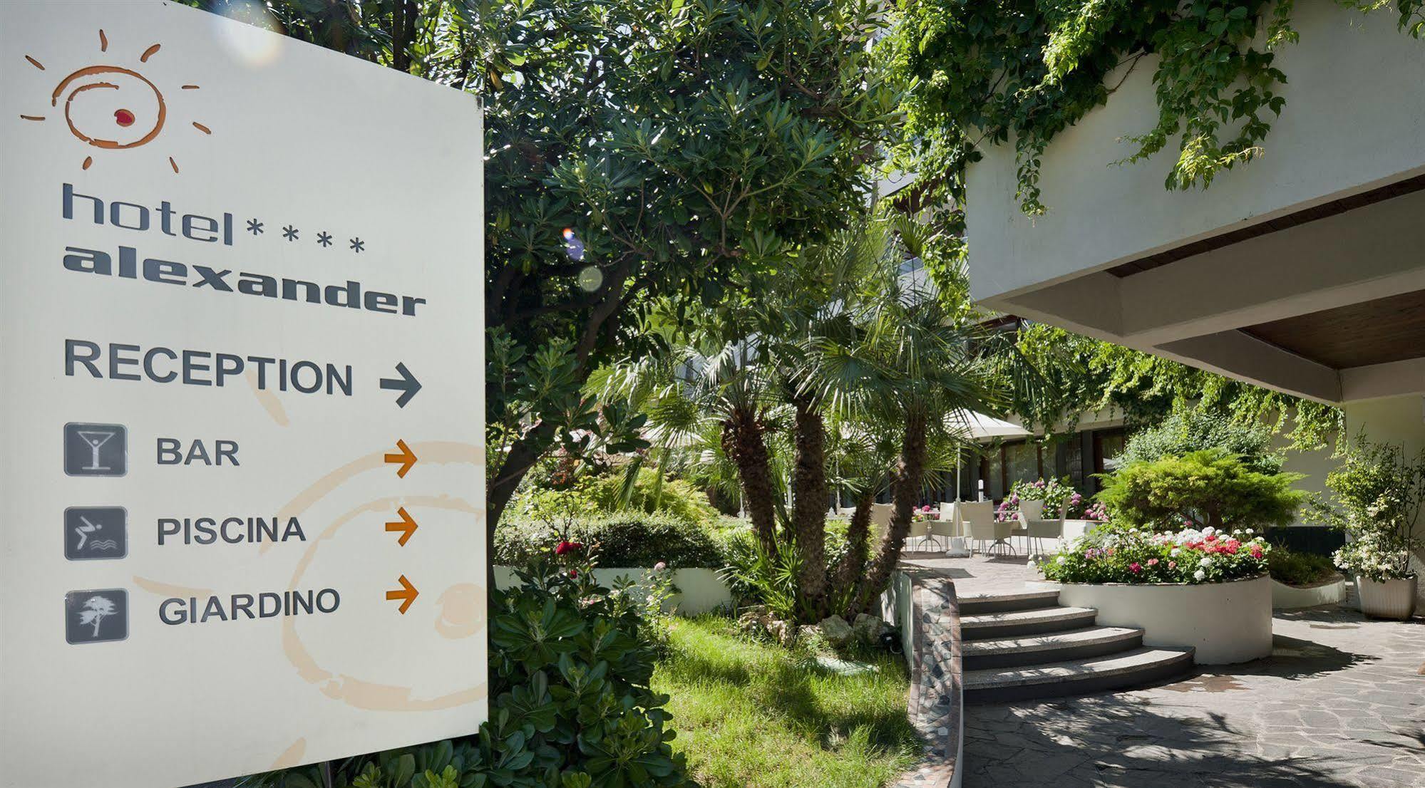 Hotel Alexander Gabicce Mare Dış mekan fotoğraf