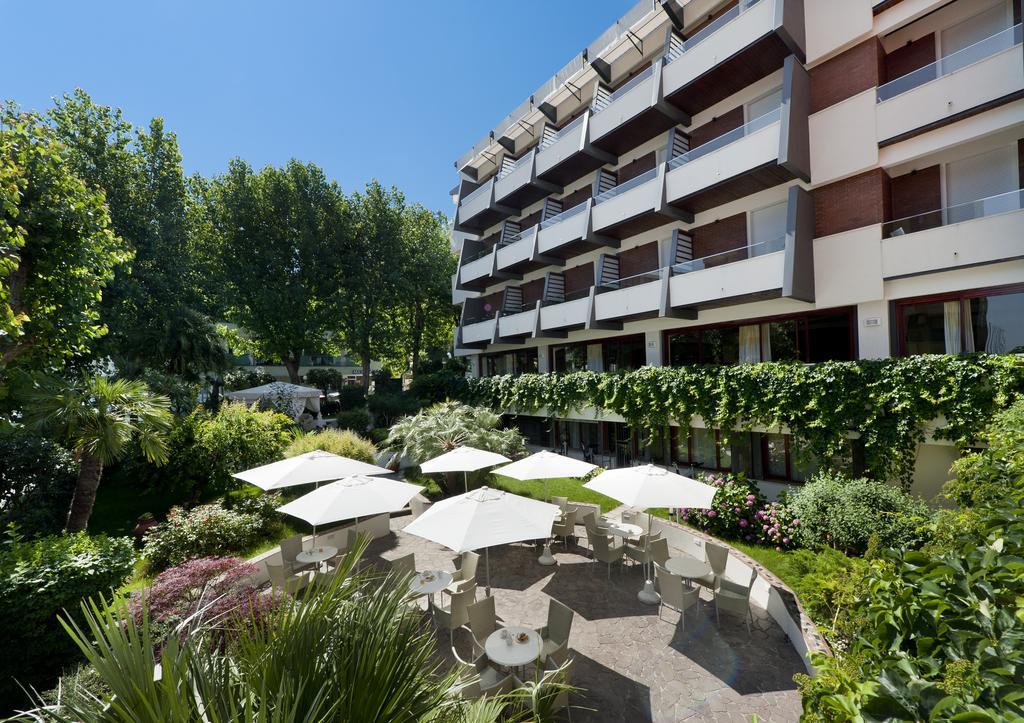 Hotel Alexander Gabicce Mare Dış mekan fotoğraf